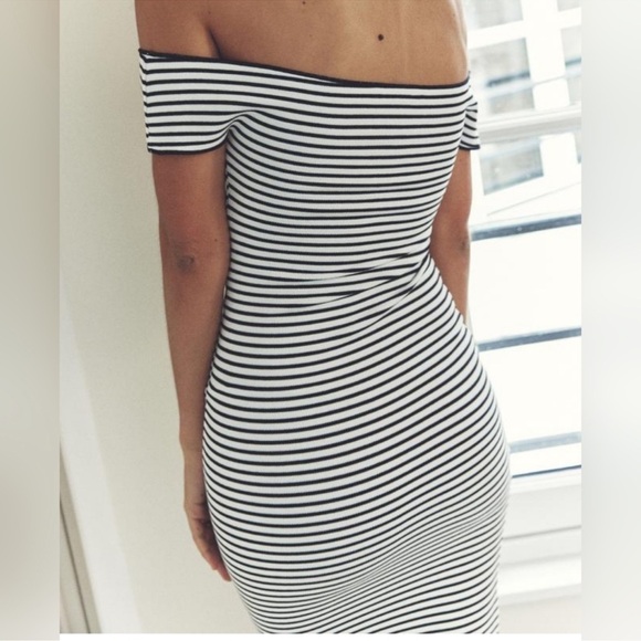 Zara Striped Off the Shoulder Tube Dress - Picture 3 of 11